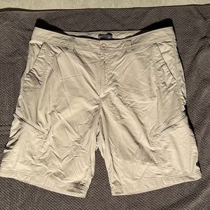 Gander Mountain Guide Series shorts. Waist size 40